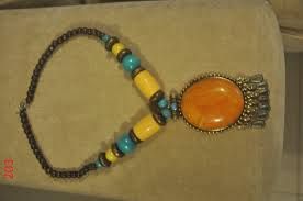 Colares indianos